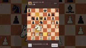 Checkmate in the midd of the board🙉 #chess #chesscom #chessgame #chessrush #chesspuzzle