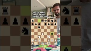 Fantastic queen sac in the Scandinavian #chess #pawnbreak.com