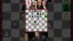 Pha phối hợp tấn công chớp nhoáng khiến nữ hoàng cờ vua chịu thua ngay lập tức