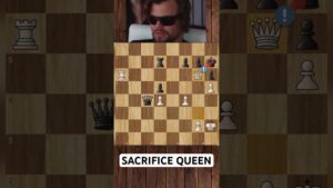 QUEEN SACRIFICE #chess