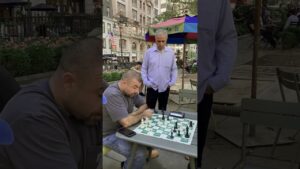 Ν. Λυγερός: Σκάκι στο Bryant Park #lygeros #newyork #chess #bryantpark