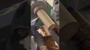 how to make an International chess using a wood lathe
