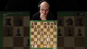 Oh no his Queen #shorts #chess #bulletchess #speedchess #botezgambit