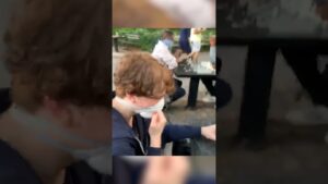 Chess Hustler Shouts At Hans!