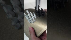 On a imprimé un jeu d’échecs ! ♟️#shorts #imprimante3d #chess #diy #3dprint #chesscom