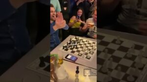 This Kid Challenged Magnus In A Bar #fyp #foryou #shorts #chess #grandmaster